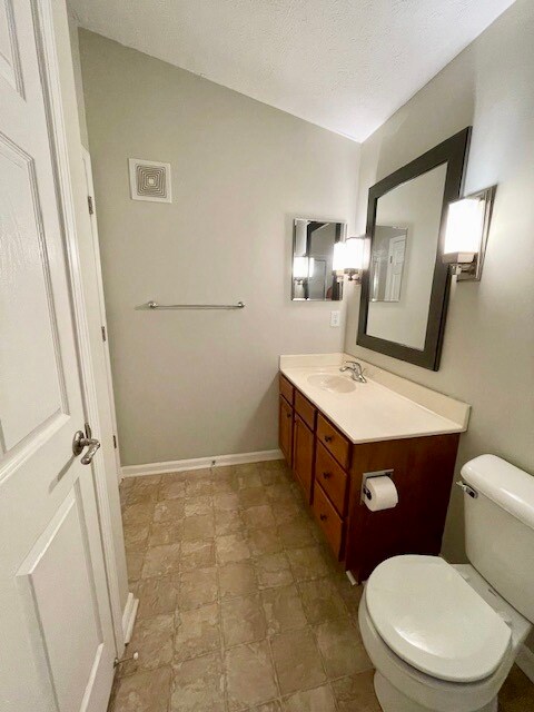 6401 Cameron Ln unit 310, Crestwood, KY 40014 - photo 4