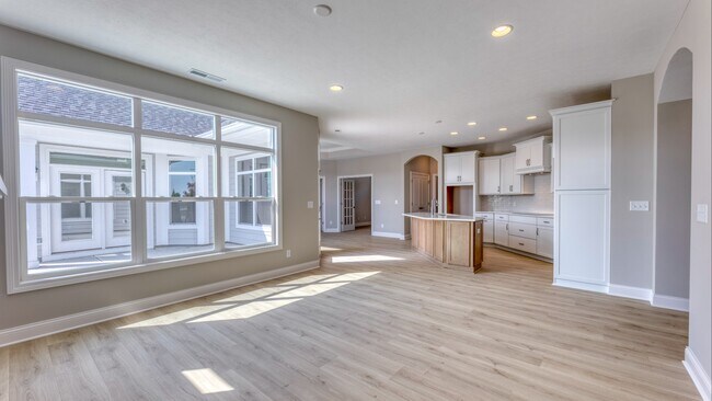 14832 Higgins Dr, Westfield, IN 46074 - photo 3