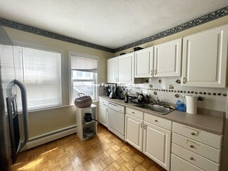 29 Chetwynd Rd, Somerville, MA 02144