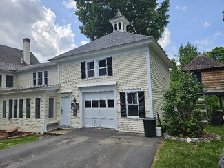 138 High St Unit C, Farmington, ME 04938