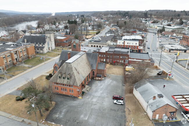 Augustine Classical Academy is located in Halfmoon, NY.