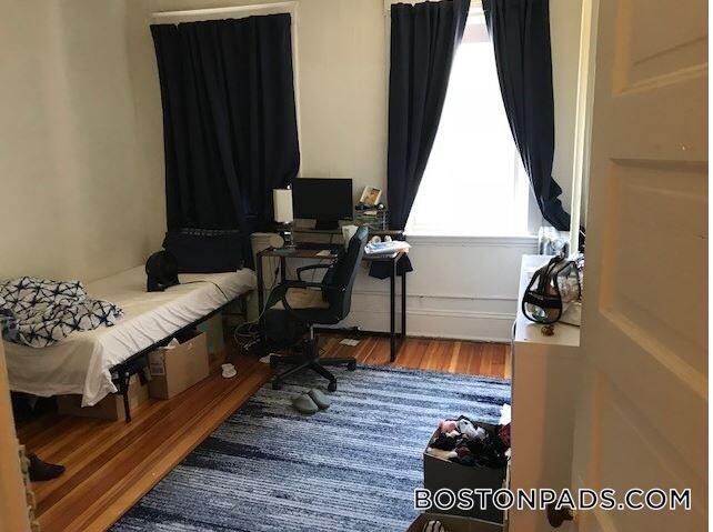 1375 Commonwealth Ave unit 6, Allston, MA 02134 - photo 5