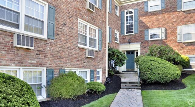 Parkway East, Caldwell, NJ 07006 - photo 6