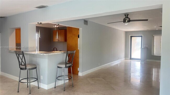 5771 NE 19th Terrace, Fort Lauderdale, FL 33308 - photo 6