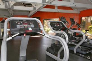 2442 Iowa Ave, Riverside, CA 92507