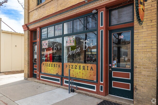 Grab a slice and a sub at Annie AB’s Pizzeria near Hoytsville.