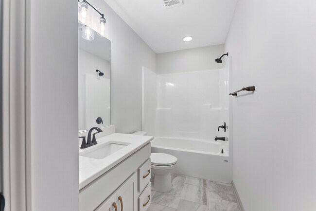 1465 Academy Dr, Auburn, AL 36830 - photo 4