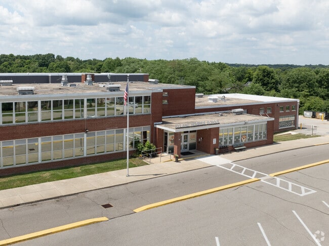 Ryland Heights Elementary School is ready to give your student a great educational experience.