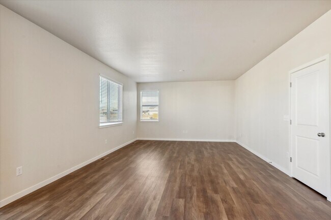 4394 Trader St, Timnath, CO 80547 - photo 7