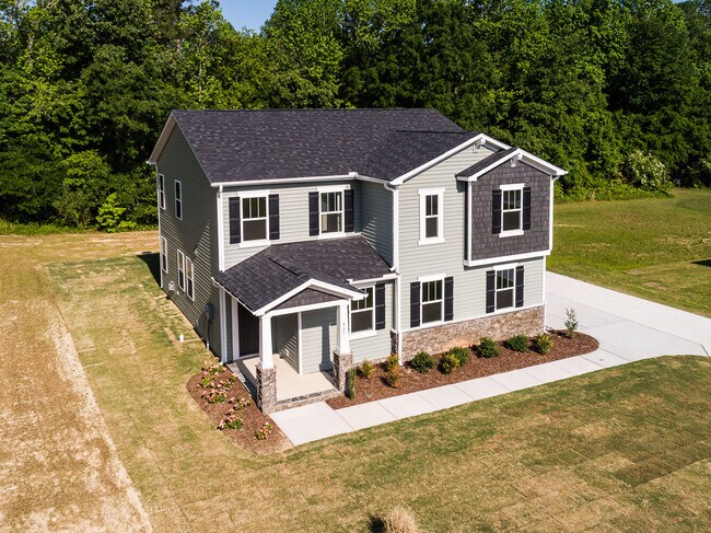 427 Fast Pitch Ln, Four Oaks, NC 27524 - photo 5