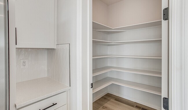 604 Clover Ln, Orange, VA 22960 - photo 5