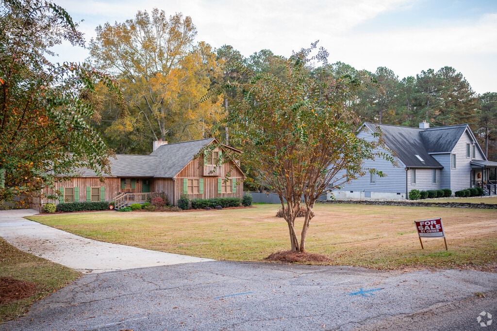 Unique homes set back on large lots line Pleasant Lane in McCormick.