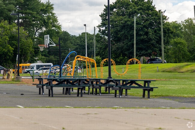 Greenfield Middle School is located in Greenfield, MA.