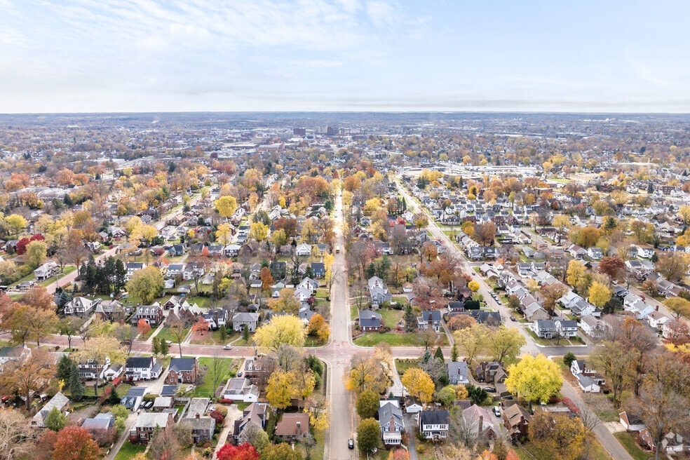 HD-NH_Historid Ridgewood_564788_P2_V3