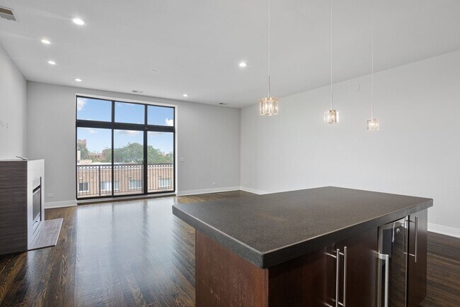 1412 W Morse Ave unit 5C, Chicago, IL 60626 - photo 5