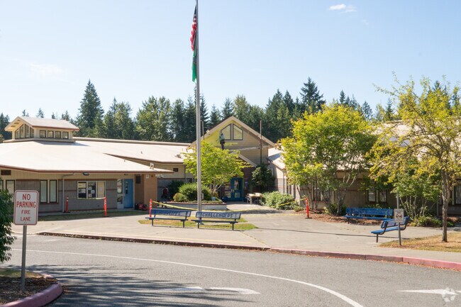 Christa Mcauliffe Elementary School in the Sammamish neighborhood.