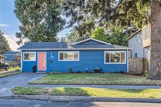 8738 N Calvert Ave, Portland, OR 97217