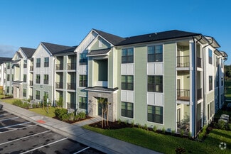 3530 Harbor Pointe Cir, Fruitland Park, FL 34731