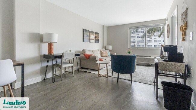 305 Dr M L K Jr St S unit 244, Saint Petersburg, FL 33705 - photo 5