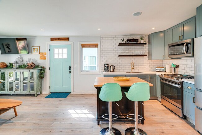 211 Genebern Way unit ID1309729P, San Francisco, CA 94112 - photo 6