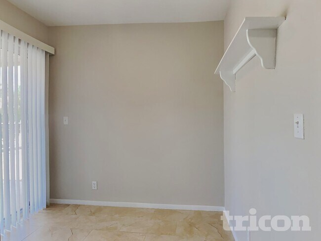 5756 Dew Mist Ln, Las Vegas, NV 89110 - photo 5