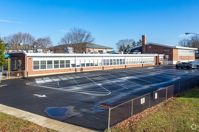 Ralph J Steinhauer Elementary School