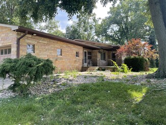200 E Glendora Dr, Bloomington, IN 47408