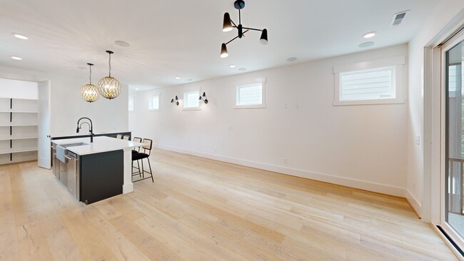 508 Lakeland St unit A, Durham, NC 27701 - photo 3