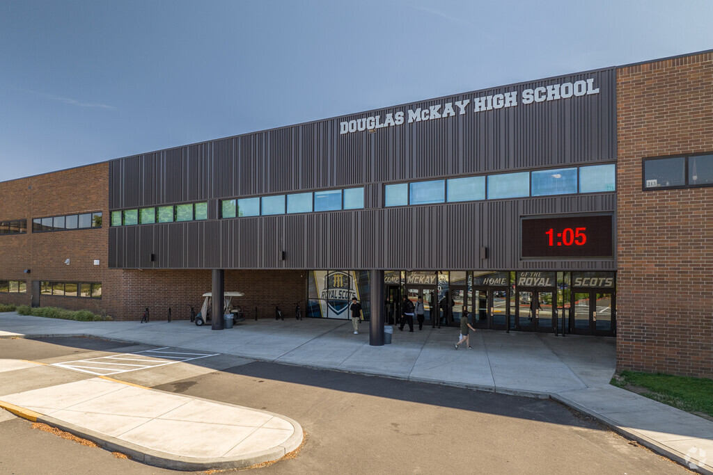 McKay High School, Salem OR Rankings & Reviews - Homes.com