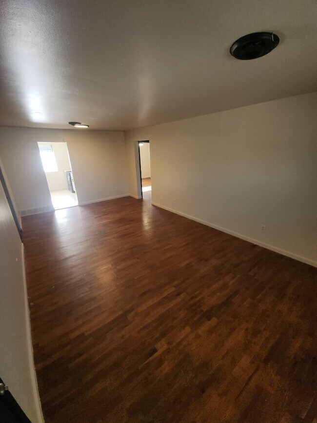 9921 Sloane Square unit 9957D, Saint Louis, MO 63134 - photo 6