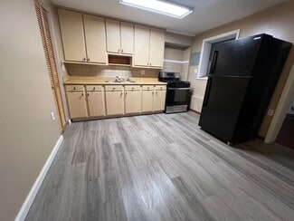 7202 Sindall Rd, Parkville, MD 21234