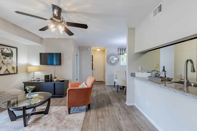 Savannahs at James Landing, Melbourne, FL 32935 - photo 4