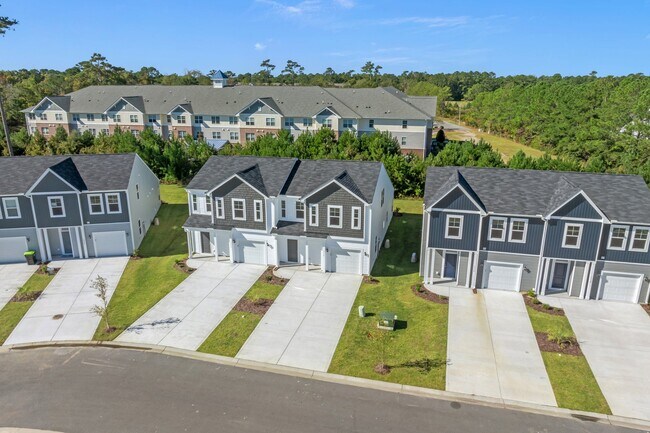 317 Parkington Ln unit 87 B, Ocean Isle Beach, NC 28469 - photo 3