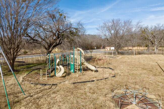 Kids can participate in a variety of competitive athletic programs at Graham Elementary.