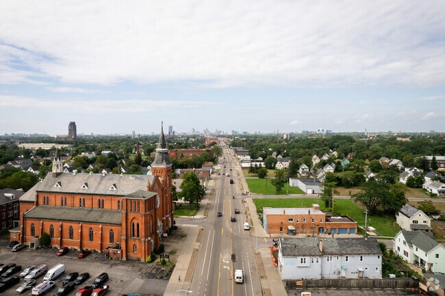 Genesee Moselle is only about three miles from downtown Buffalo.