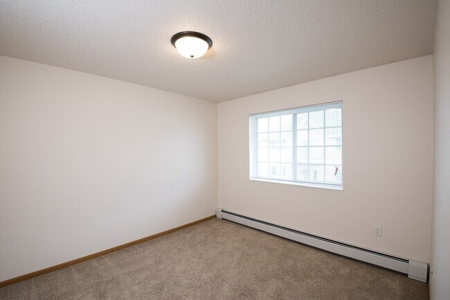 Pheasant Run Apartments, Alexandria, MN 56308 - photo 5