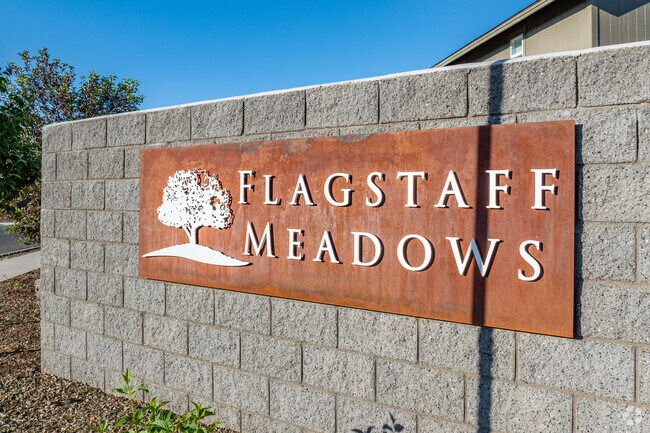 Flagstaff Meadows is a nice quiet community west of Flagstaff.