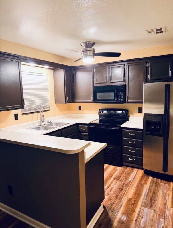 2181 Bay Club Dr, Laughlin, NV 89029