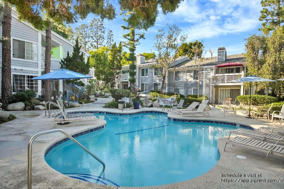 1311 W Capitol Dr, San Pedro, CA 90732 - photo 1