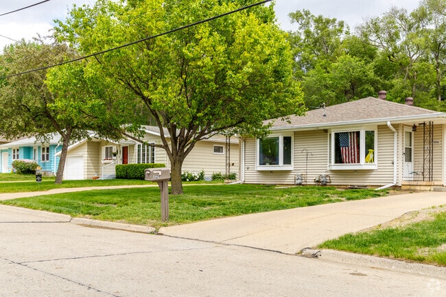 West Side Sioux City offers residents a wide variety of home styles.