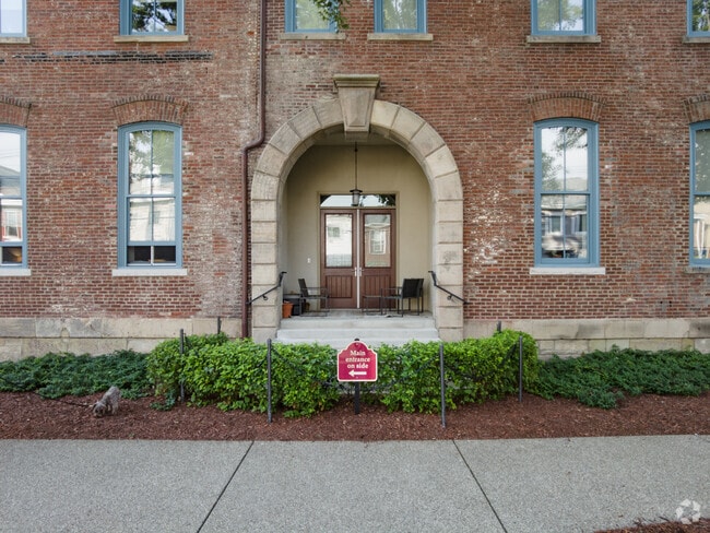Bayard School Lofts, Pittsburgh, PA 15201 - photo 2