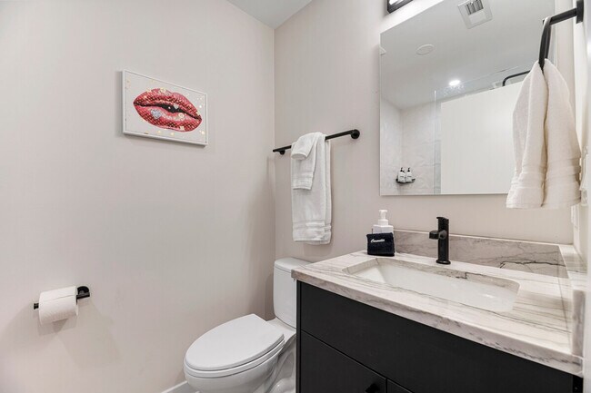 7200 N Western Ave unit ID1060169P, Chicago, IL 60645 - photo 6