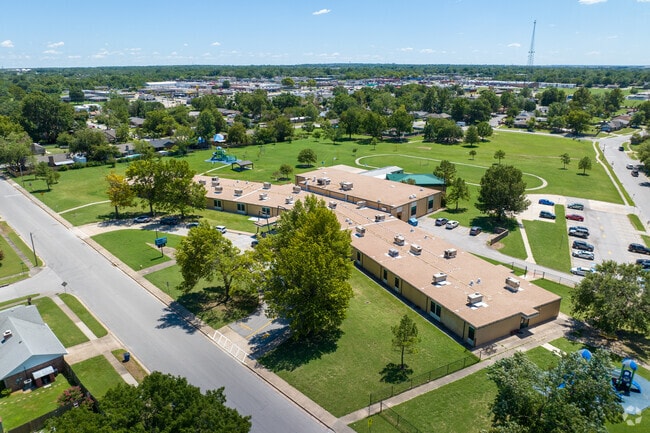 Peary Elementary serves children grades pre-k through 5.