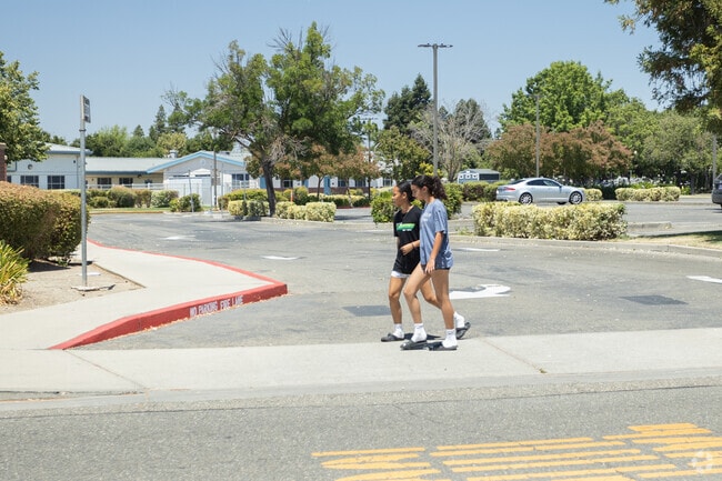 The student to teacher ratio at Test scores at Stone Lake Elementary is 20 to 1.