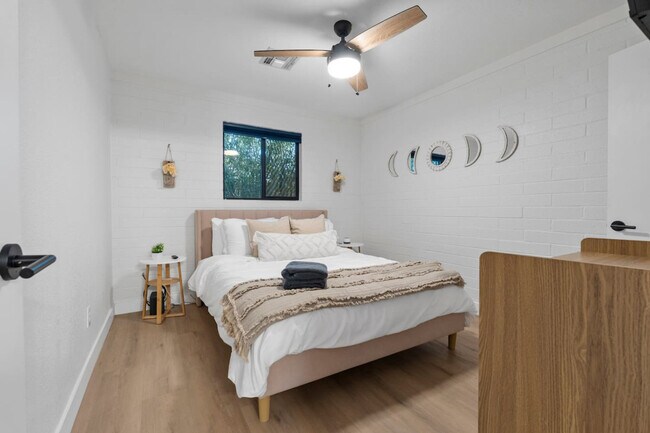 4403 N 13th Place unit ID1366967P, Phoenix, AZ 85014 - photo 4