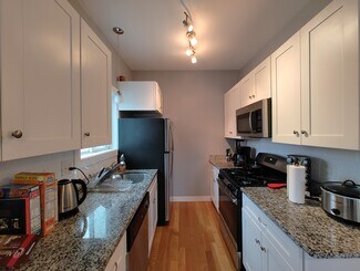 289 Beacon St Unit 1, Somerville, MA 02143