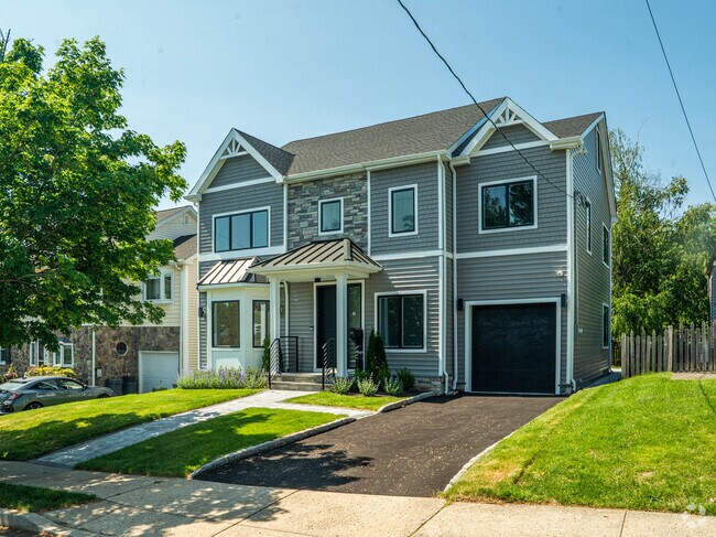 Rosemawr offers spacious, newly built homes.