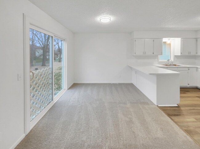 8232 Sumter Ave N, Brooklyn Park, MN 55445 - photo 4