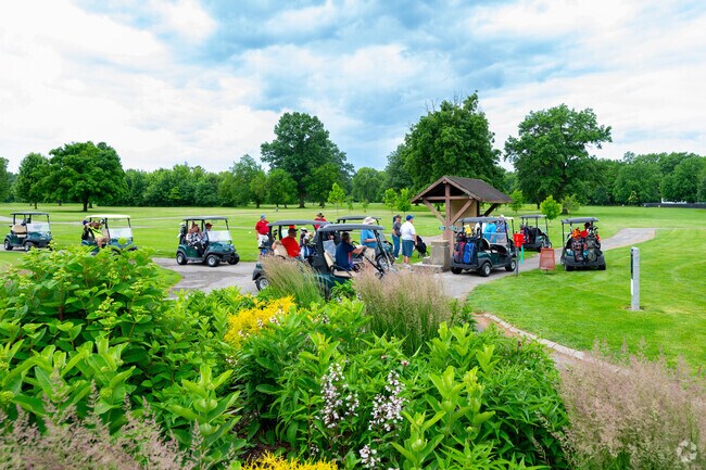 Broad River golfers can join the Wednesday afternoon senior league.