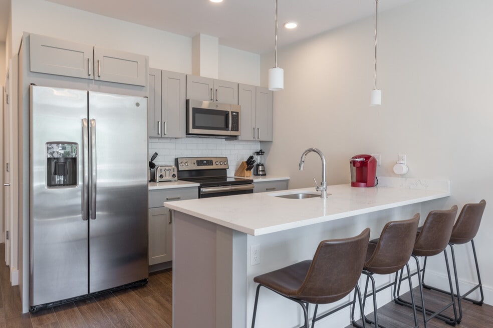 139 Marcella St unit 2, Roxbury, MA 02119 - photo 1